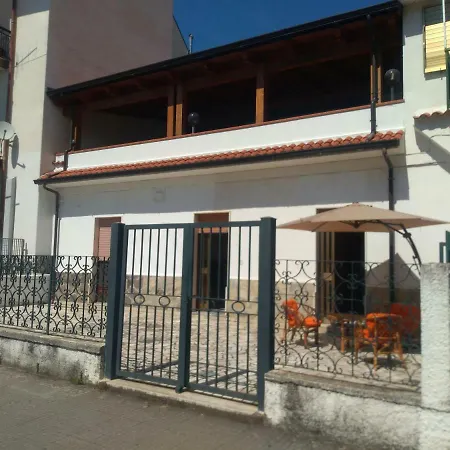 Mary&bi 3* سكاليا